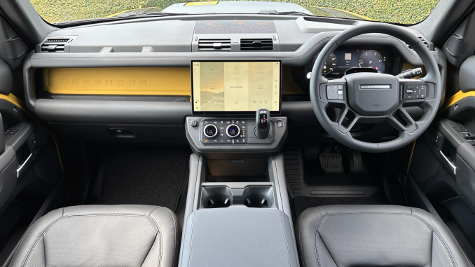 Land Rover Defender 3.0 D350 Trophy Edition Deep Sandglow 110 5dr Auto Diesel Estate - Image 9